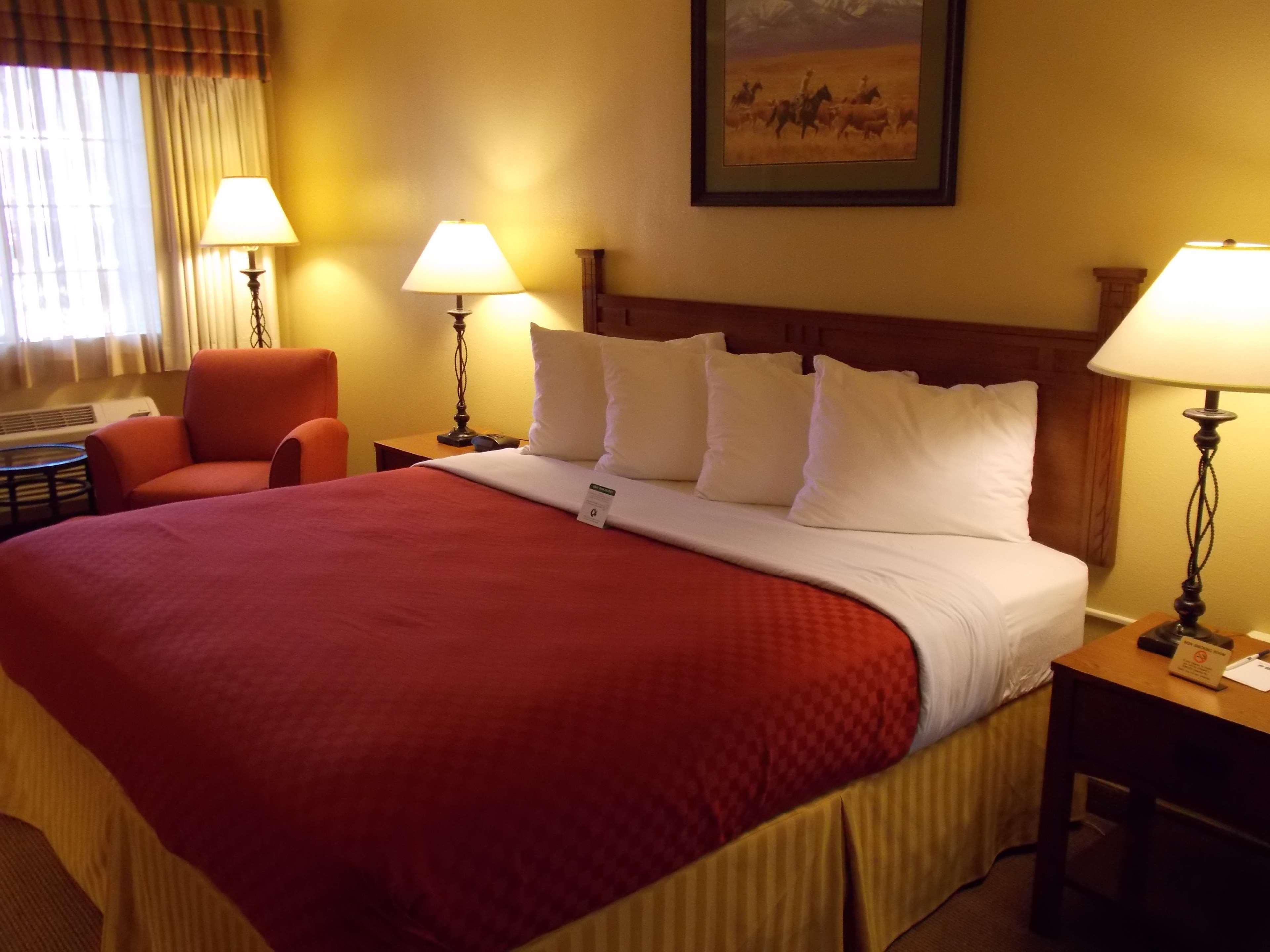 Best Western Executive Inn Hallettsville Exterior foto